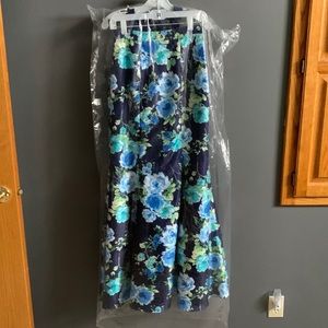 Full-length 2-piece prom dress worn once and in perfect condition
